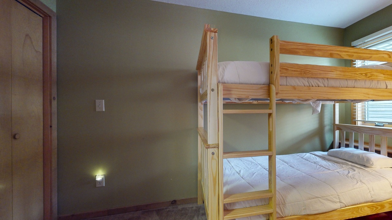 Photo of Bedroom in Ludlow