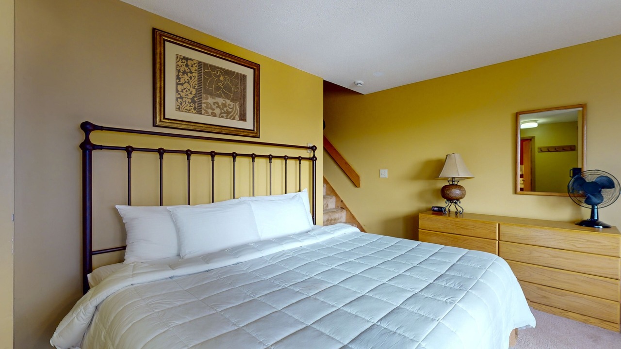 Photo of Bedroom in Ludlow