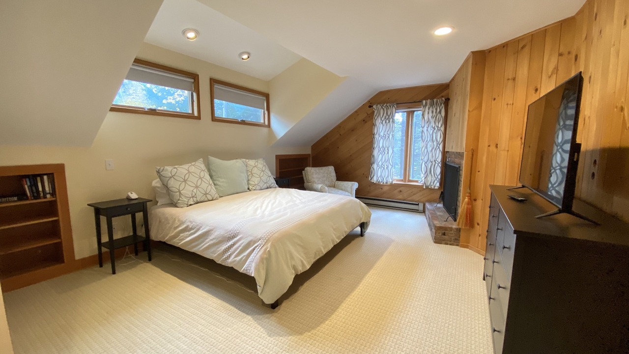 Photo of Bedroom in Winhall