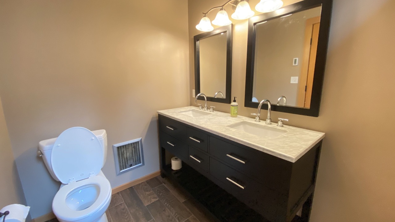 Photo of Bathroom in Winhall