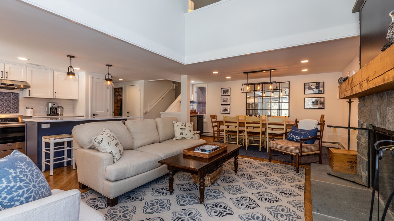 Photo of Livingroom in Stratton Mountain