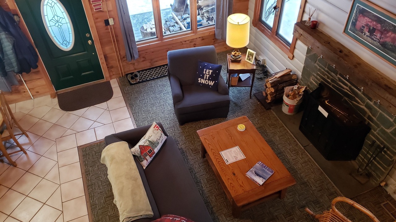 Photo of Livingroom in South Londonderry