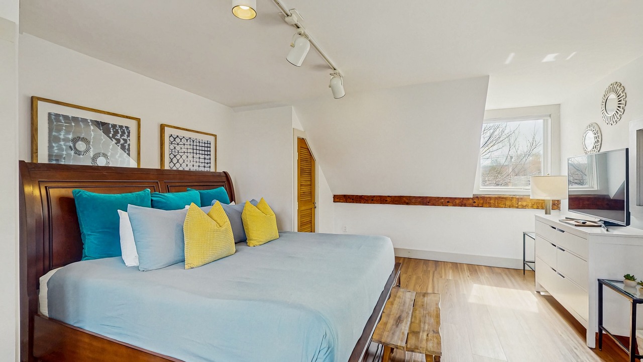 Photo of Bedroom in Stowe Area