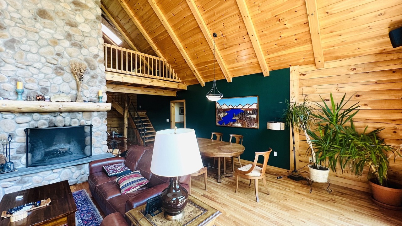 Photo of Livingroom in Windsor