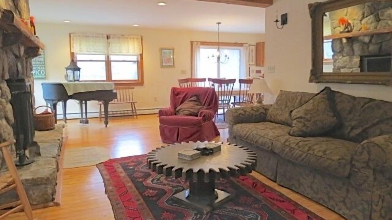 Photo of Livingroom in Rawsonville