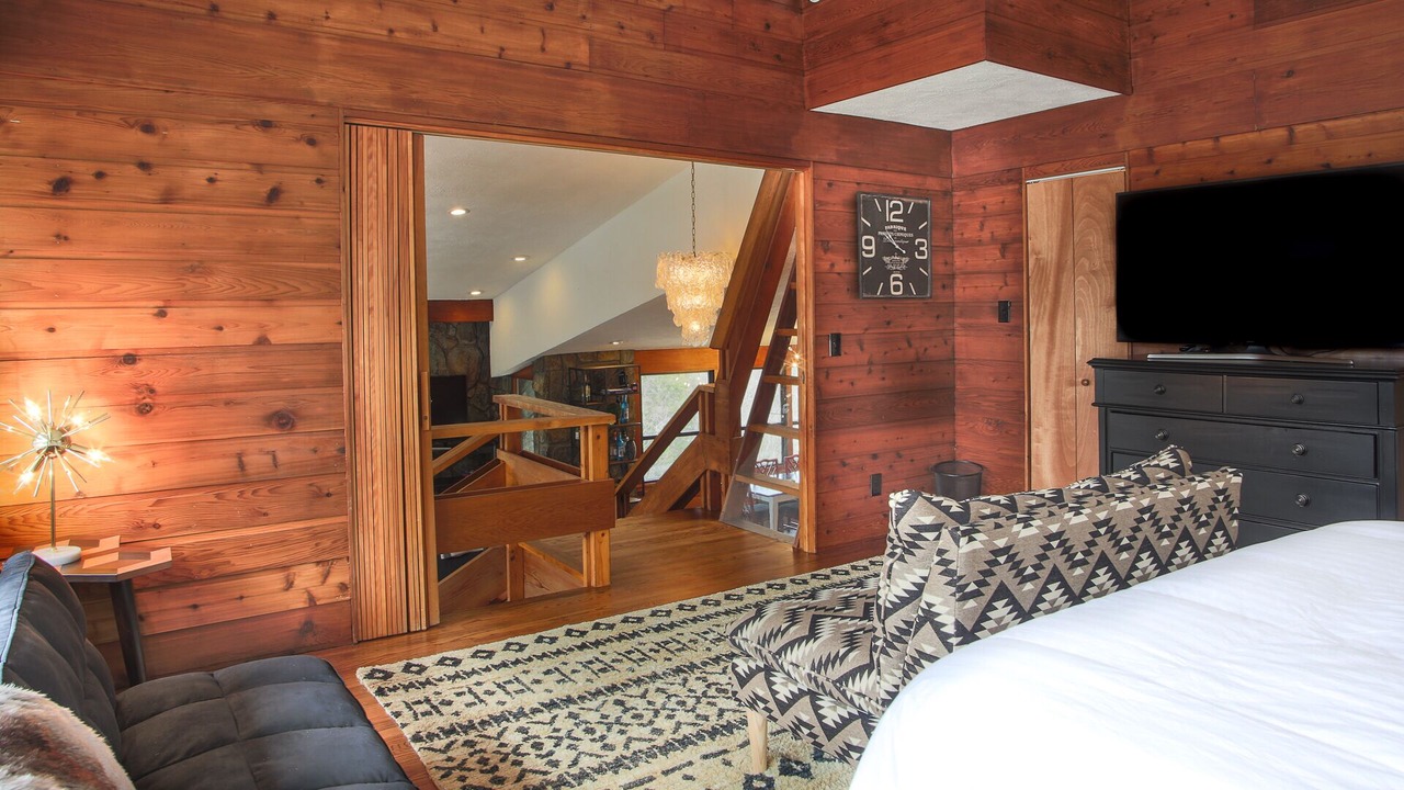 Photo of Bedroom in Warren