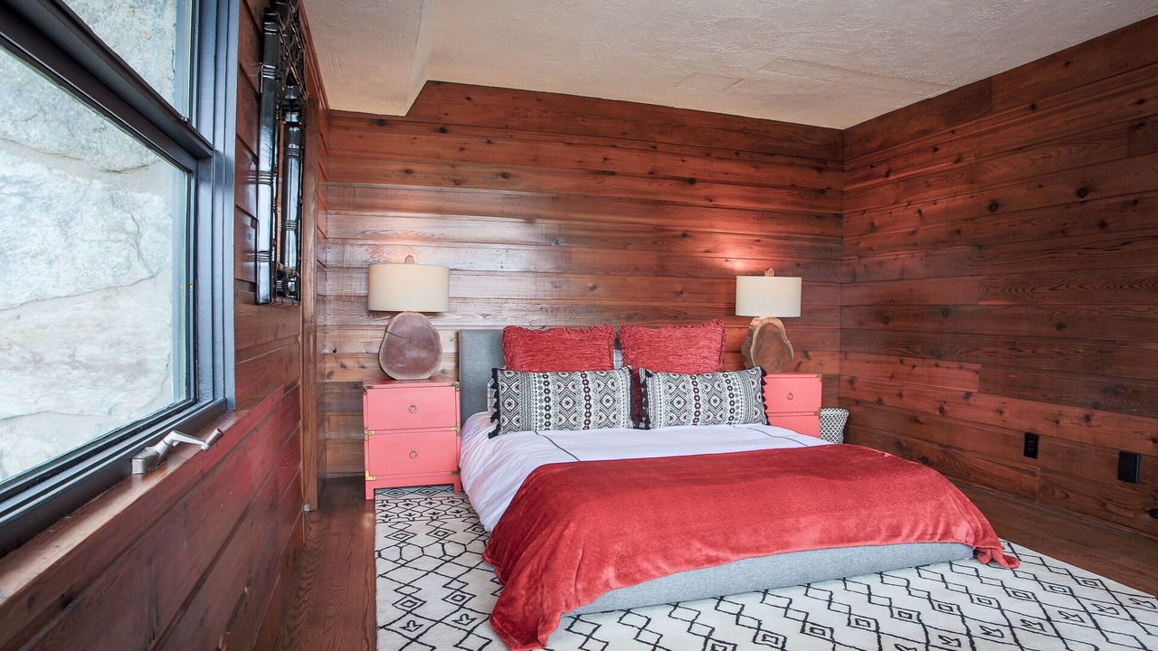 Photo of Bedroom in Warren