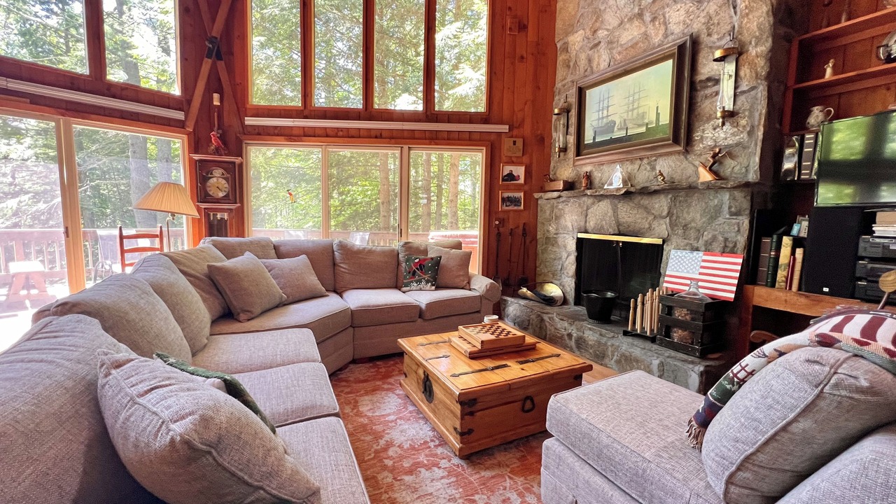 Photo of Livingroom in West Hartford