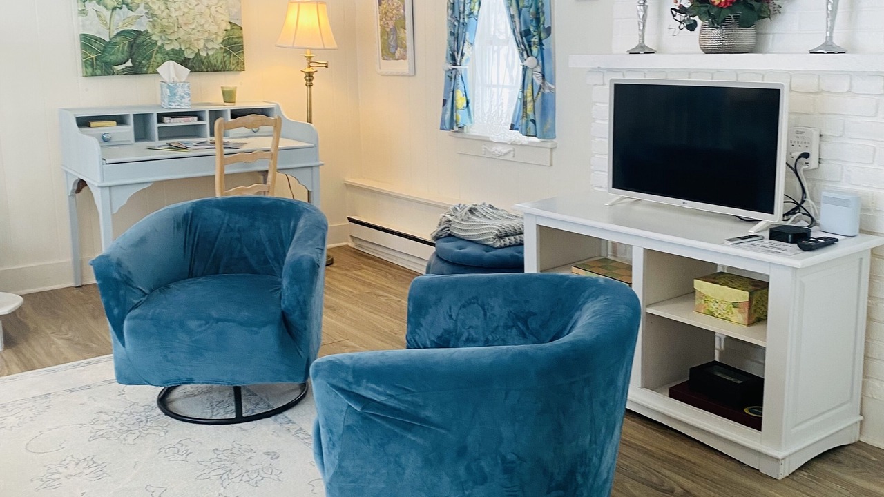 Photo of Livingroom in Danby