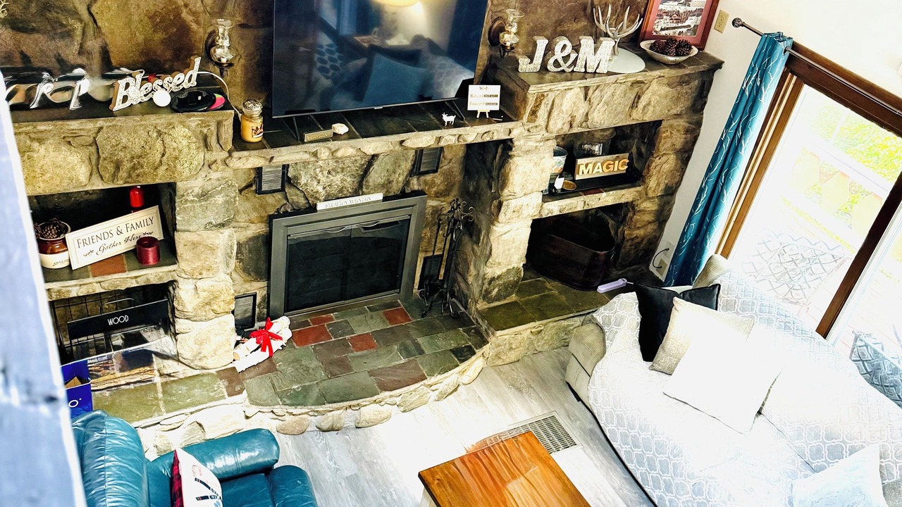 Photo of Livingroom in West Townshend