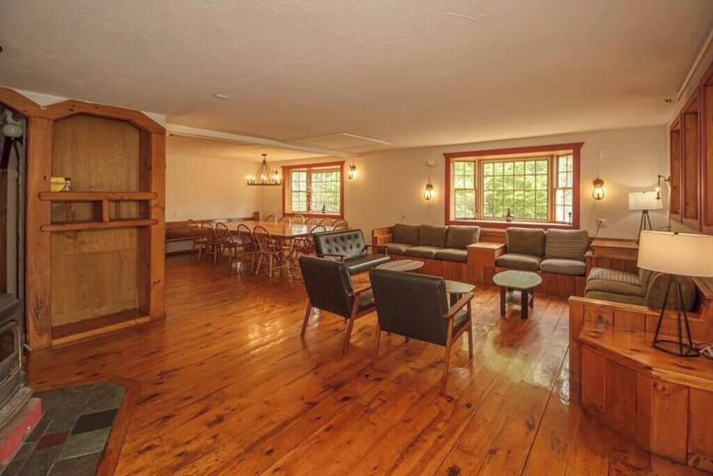Photo of Livingroom in West Dover