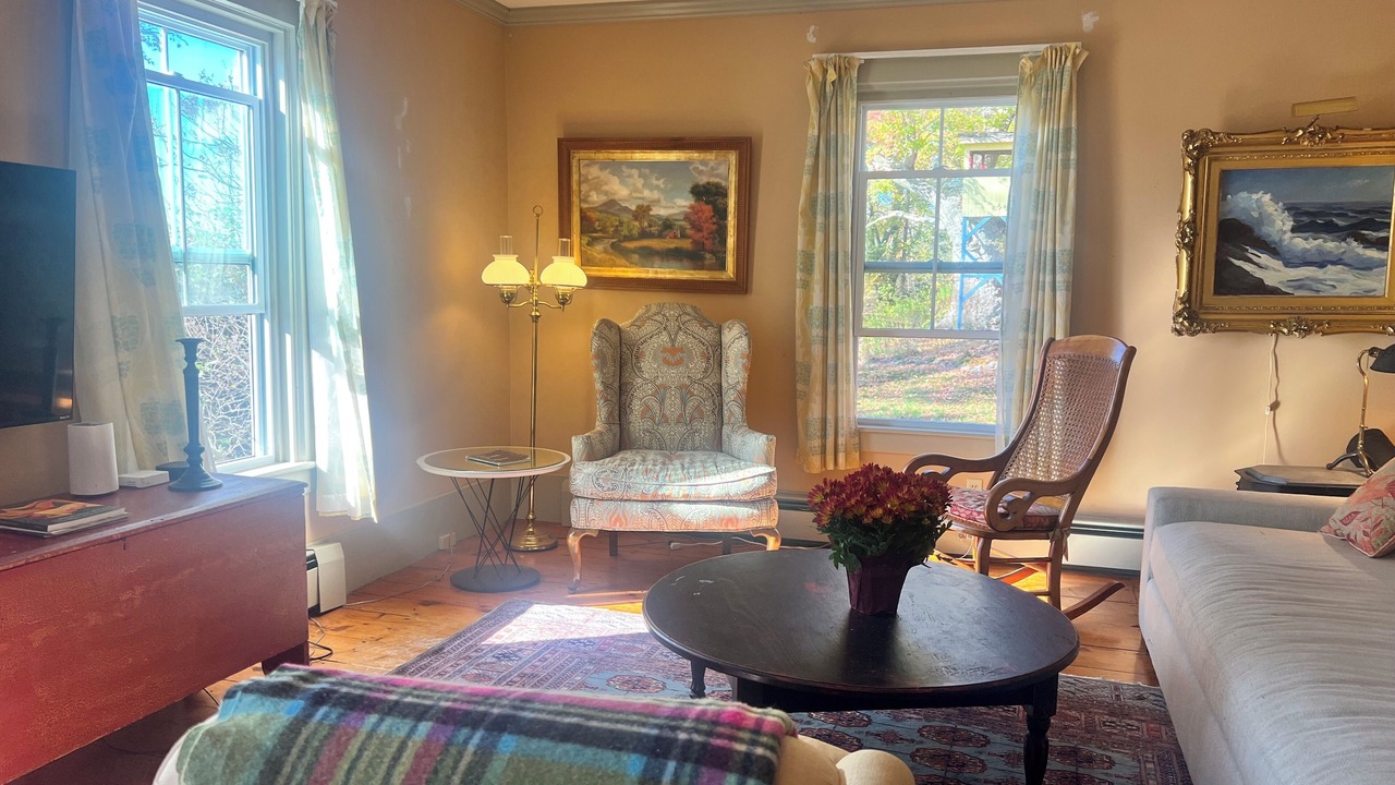 Photo of Livingroom in Enosburg Falls