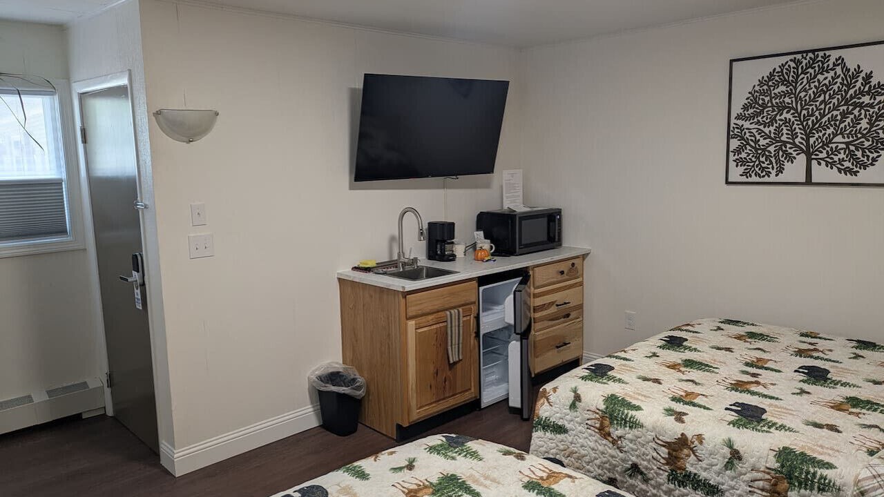 Photo of Bedroom in Canaan