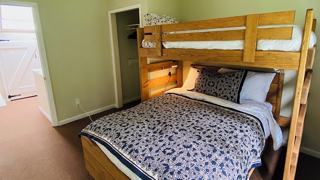 Photo of Bedroom in Arlington