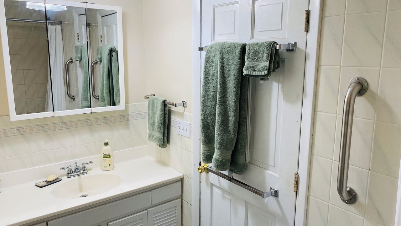 Photo of Bathroom in Arlington