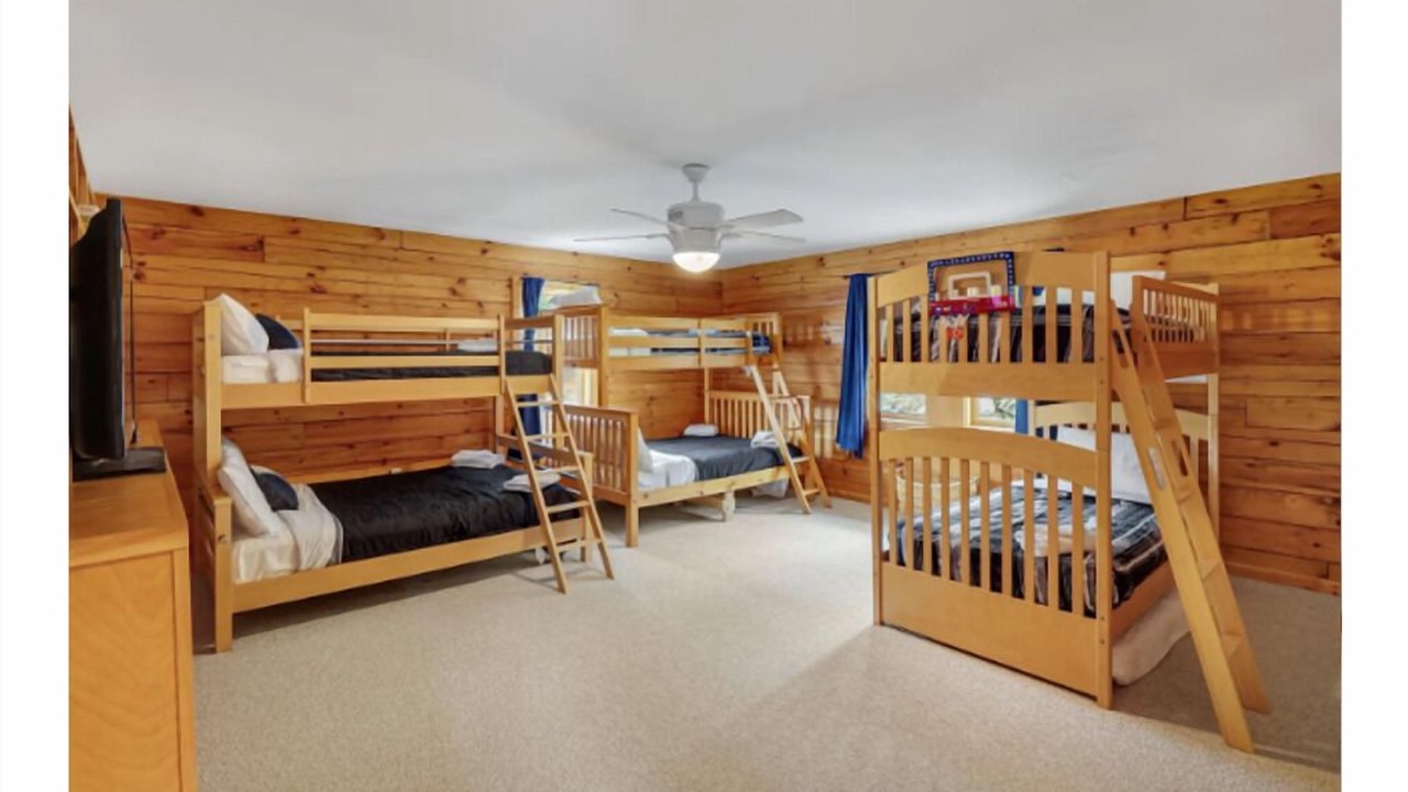 Photo of Bedroom in Pittsfield