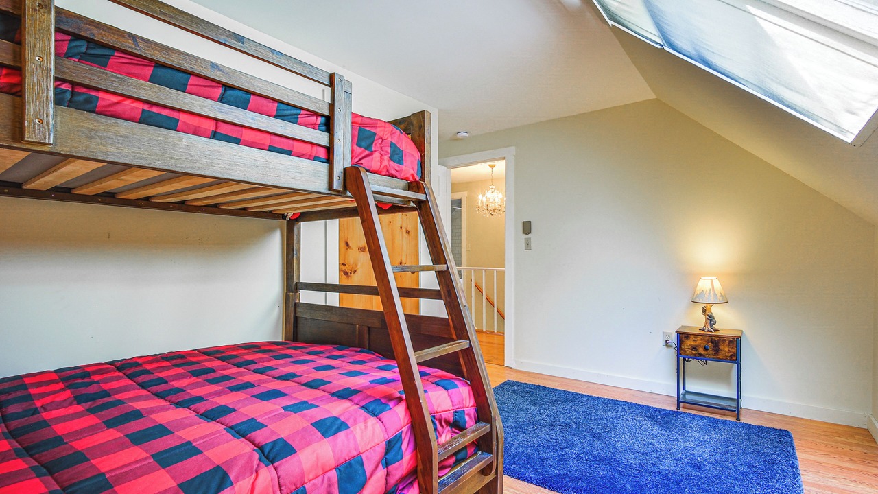 Photo of Bedroom in Williamsville