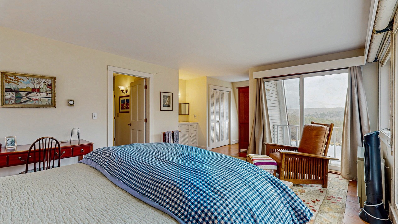 Photo of Bedroom in Reading