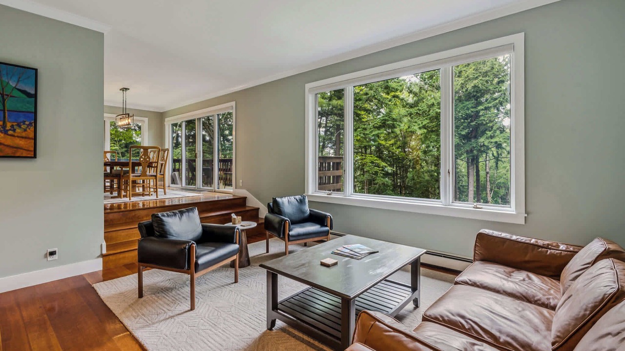 Photo of Livingroom in West Hartford
