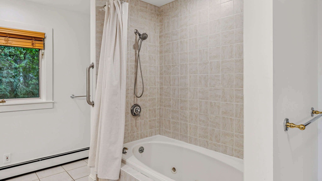 Photo of Bathroom in West Hartford