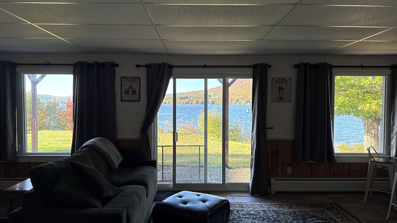 Photo of Livingroom in Canaan