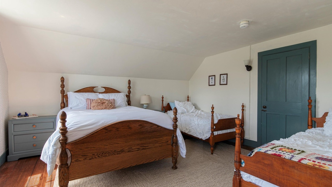 Photo of Bedroom in Chester Depot