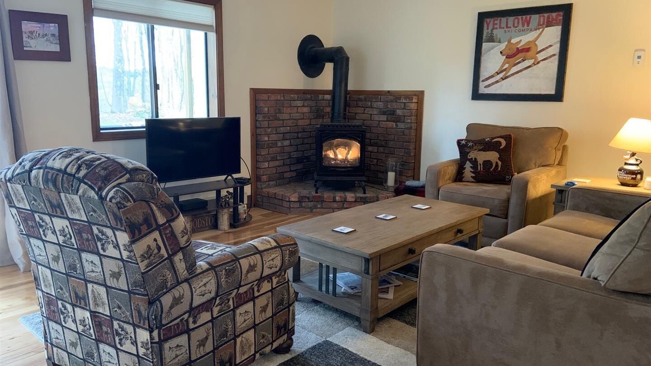 Photo of Livingroom in West Hartford