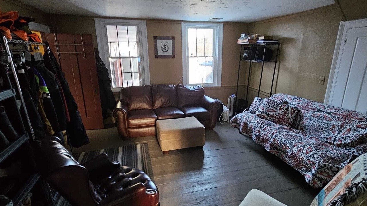 Photo of Livingroom in Guildhall
