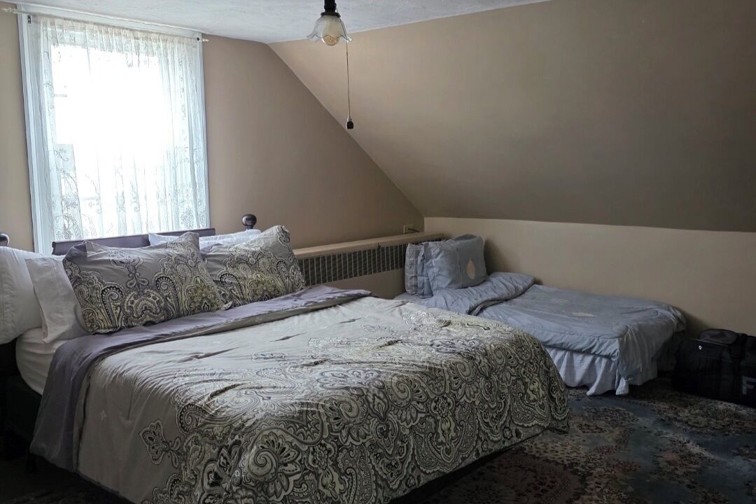Photo of Bedroom in Guildhall