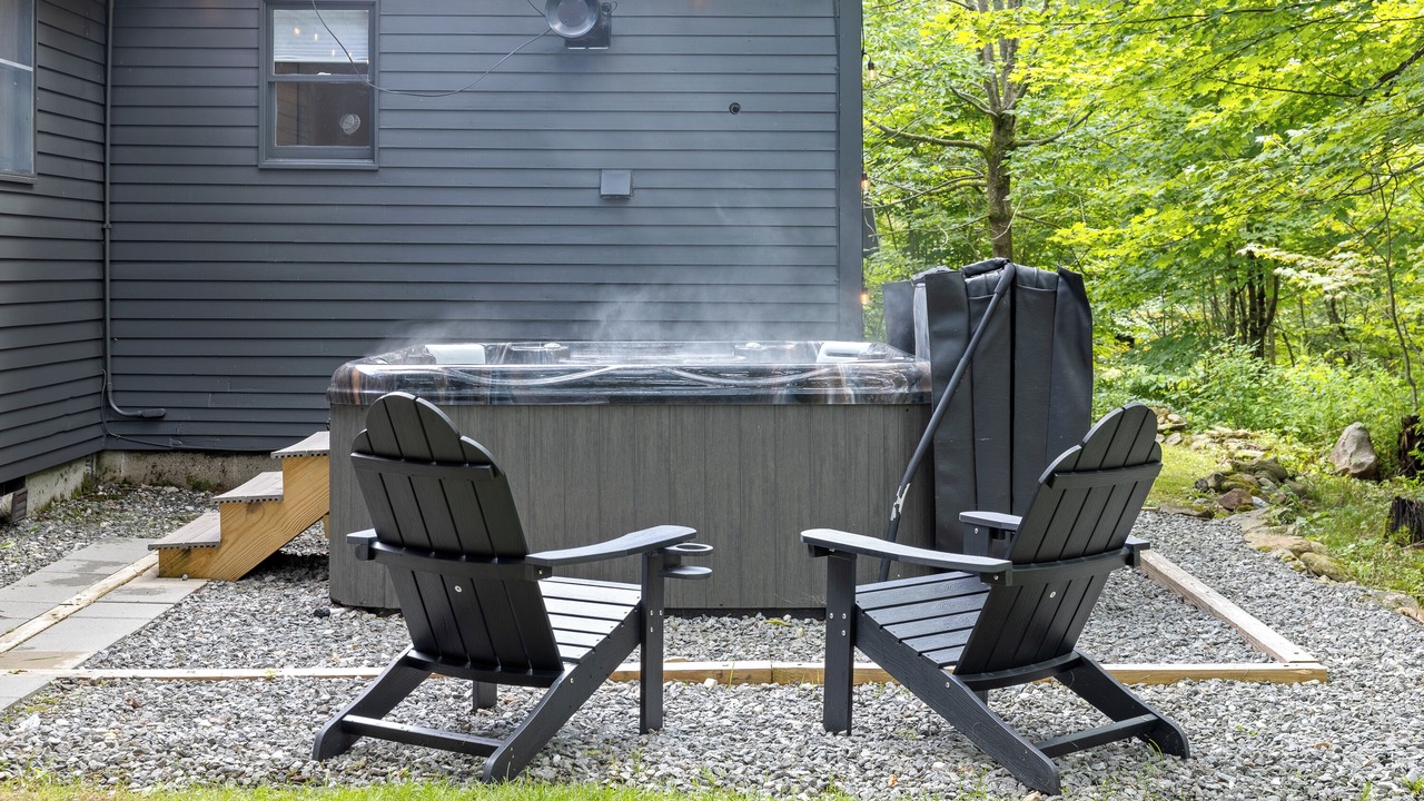 Photo of Patio Balcony in Stratton and Bromley Ski Areas