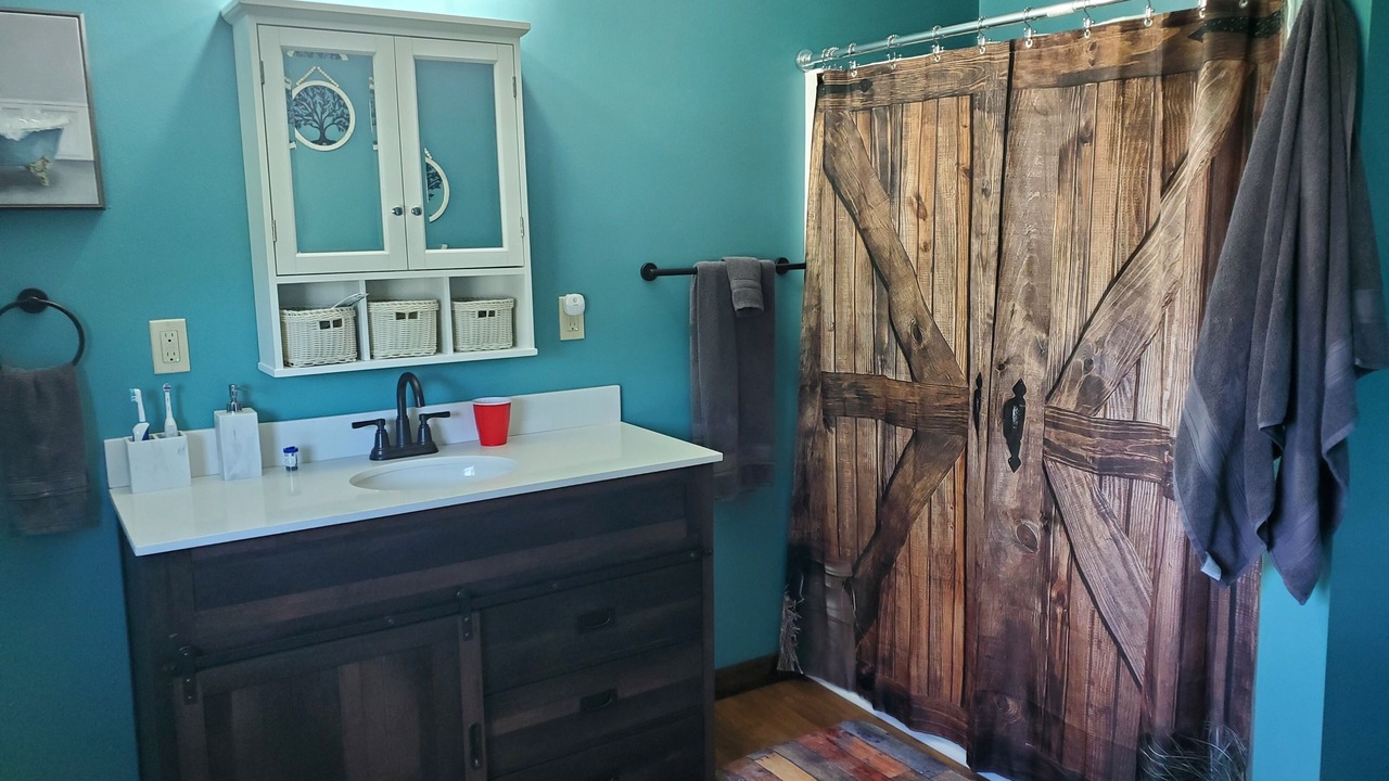 Photo of Bathroom in Canaan