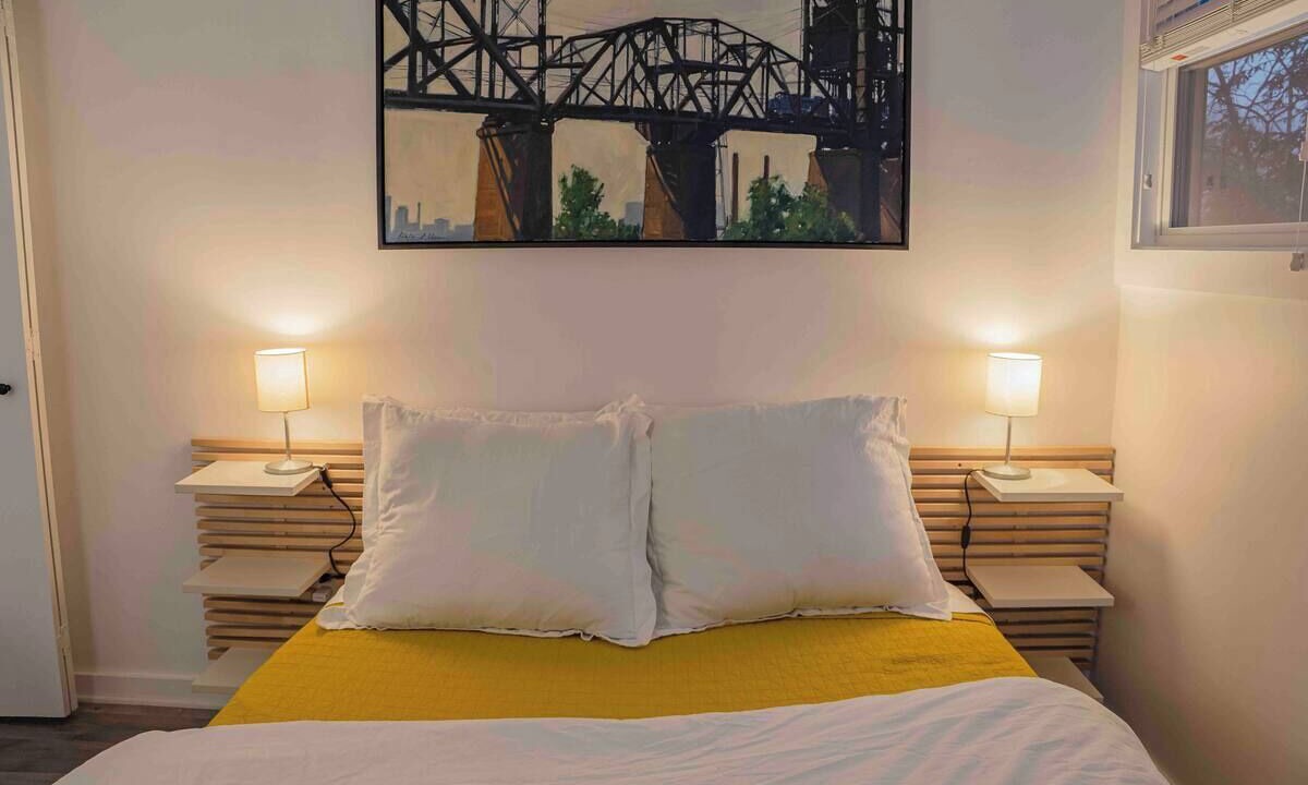 Photo of Bedroom in East Jamaica