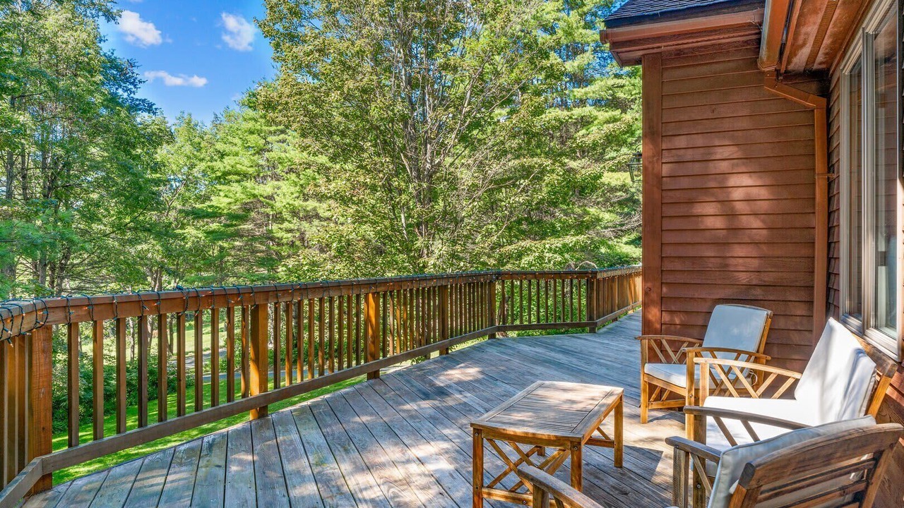 Photo of Patio Balcony in Quechee