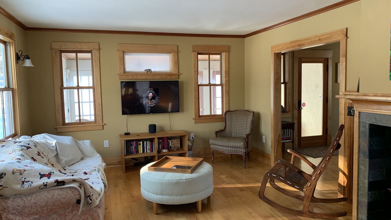 Photo of Livingroom in Barton