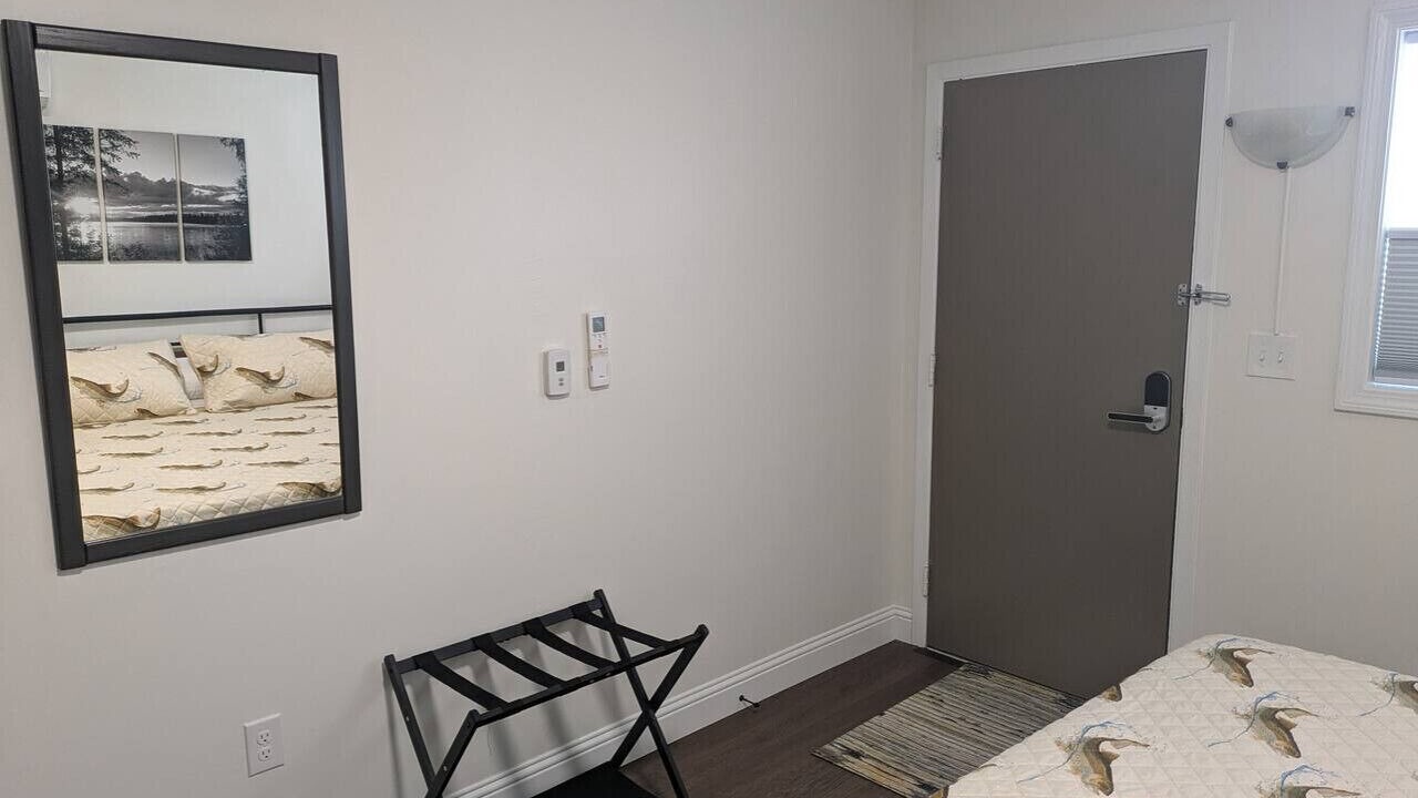Photo of Bedroom in Canaan