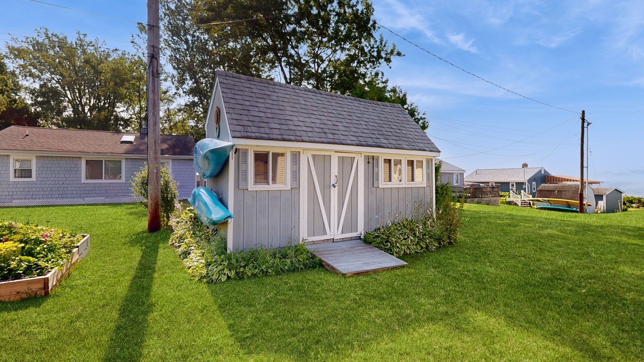 Photo of Outdoor in Malletts Bay