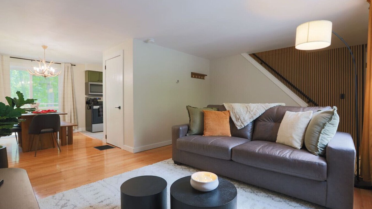 Photo of Livingroom in Malletts Bay
