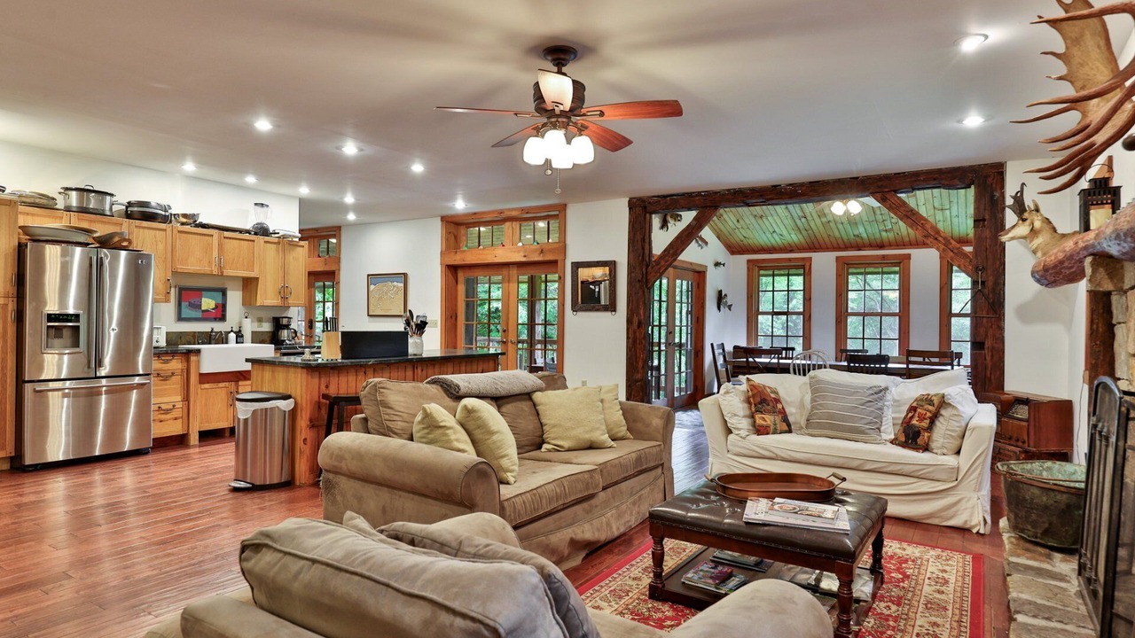 Photo of Livingroom in Stockbridge