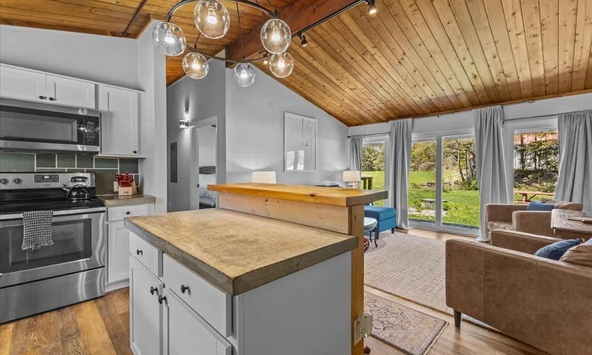 Photo of Kitchen in Stowe Area