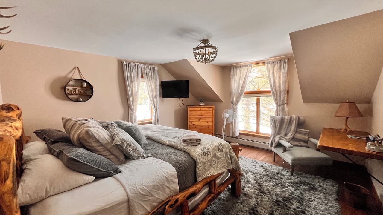 Photo of Bedroom in North Troy