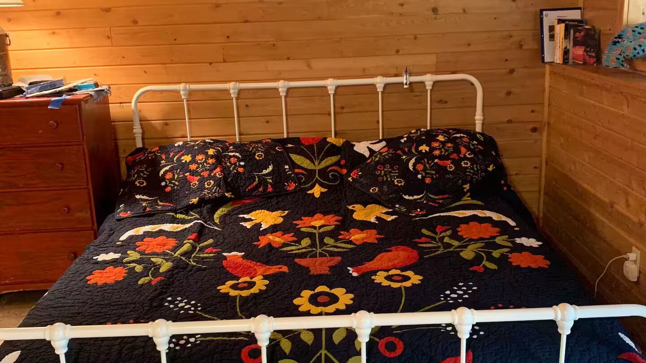 Photo of Bedroom in Glover