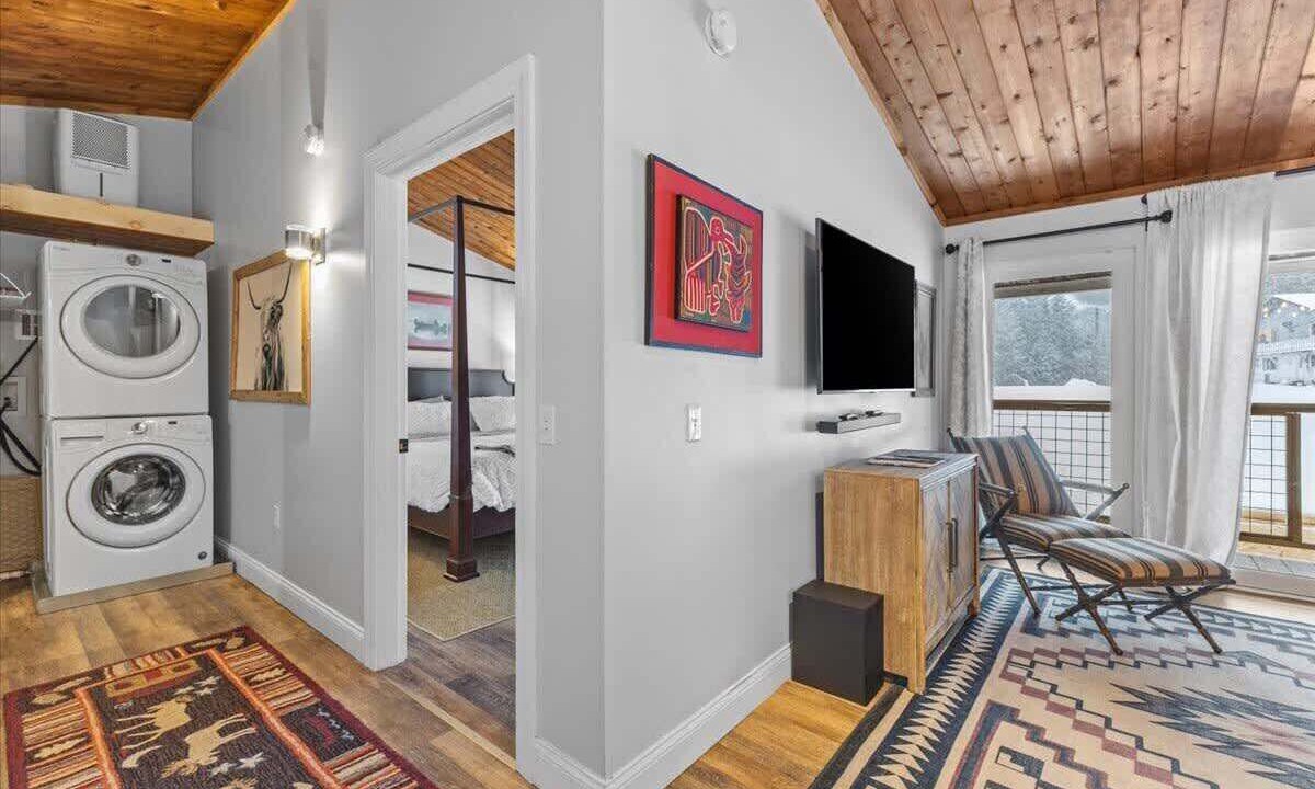 Photo of Bedroom in Stowe Area