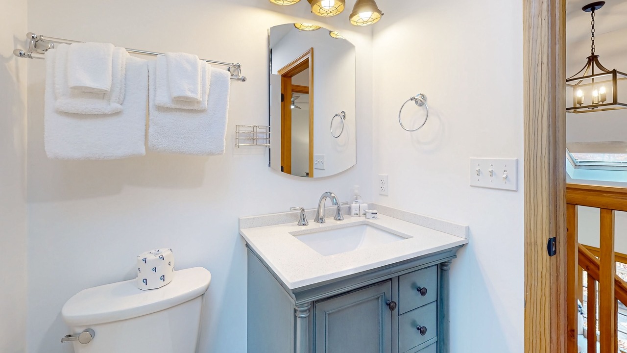Photo of Bathroom in Mountain Acres