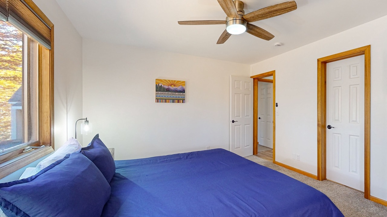 Photo of Bedroom in Mountain Acres