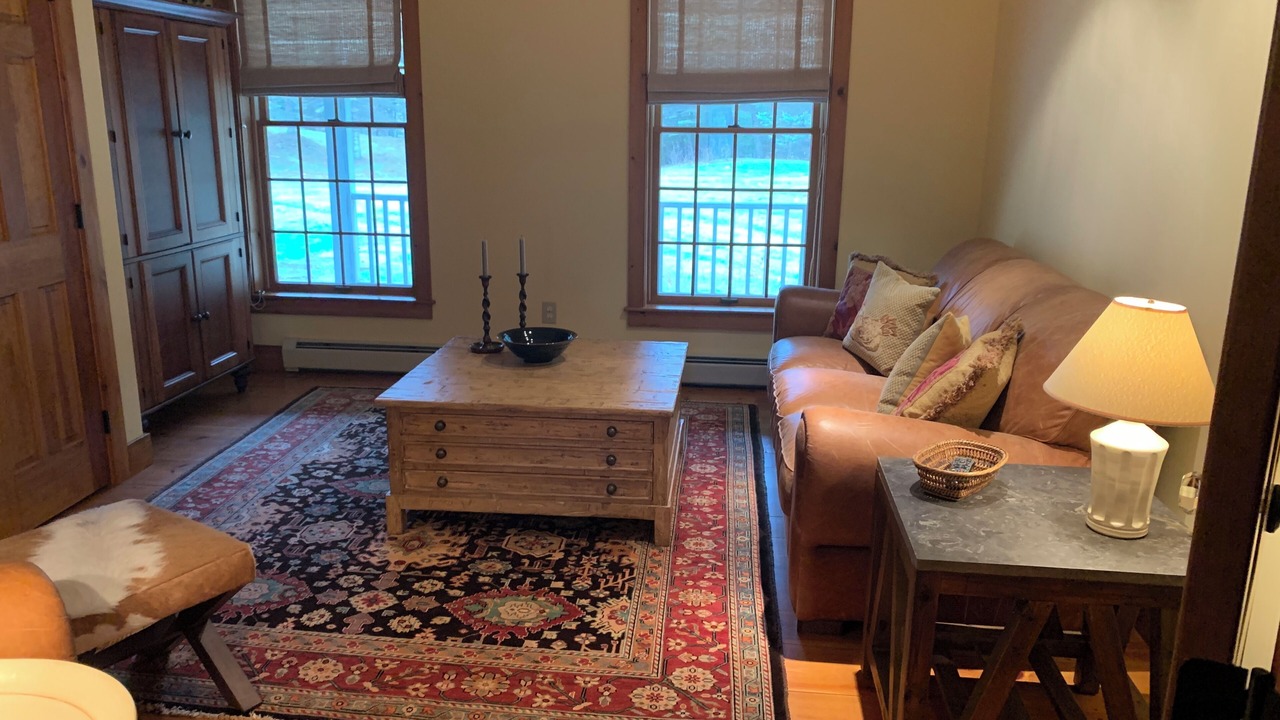 Photo of Livingroom in West Hartford
