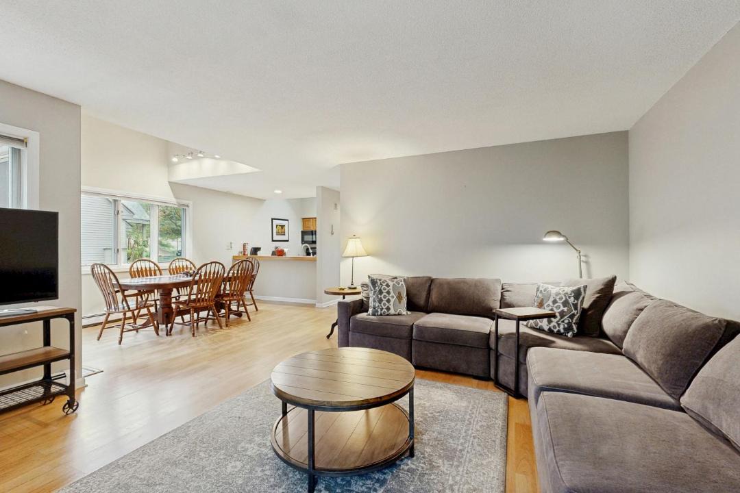 Photo of Livingroom in West Hartford
