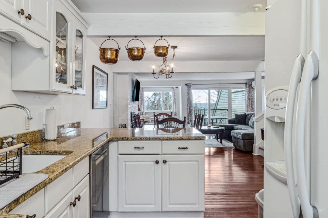 Photo of Kitchen in West Hartford
