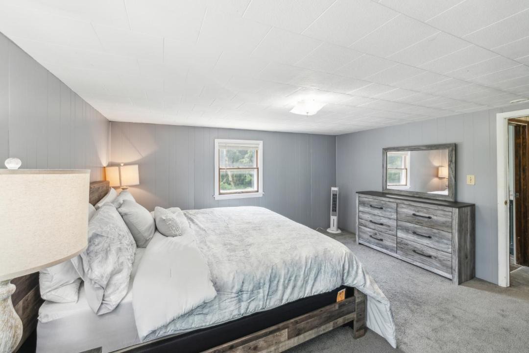 Photo of Bedroom in Stowe