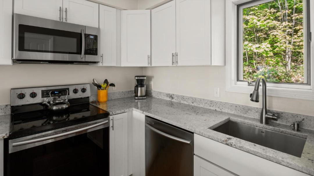 Photo of Kitchen in Warren