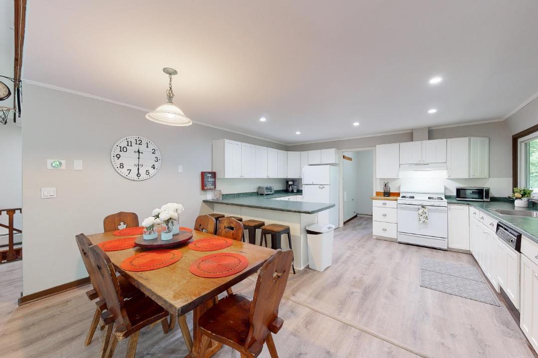 Photo of Kitchen in Stratton and Bromley Ski Areas